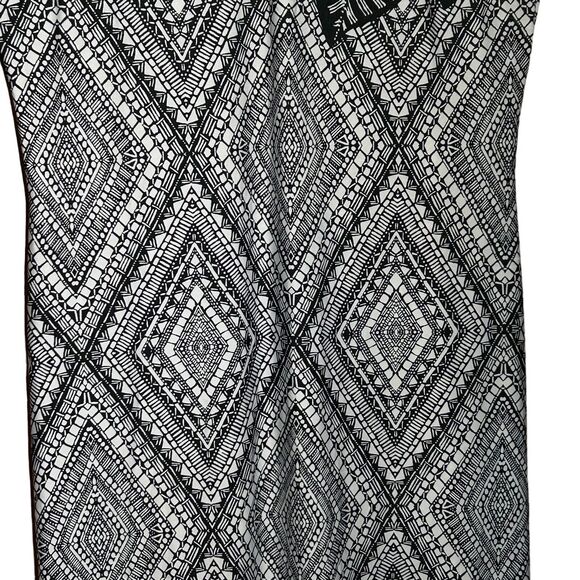 NWT ASHLEY STEWART Women’s Black White Geometric Floral Maxi Dress Size 18/20 - Picture 5 of 13
